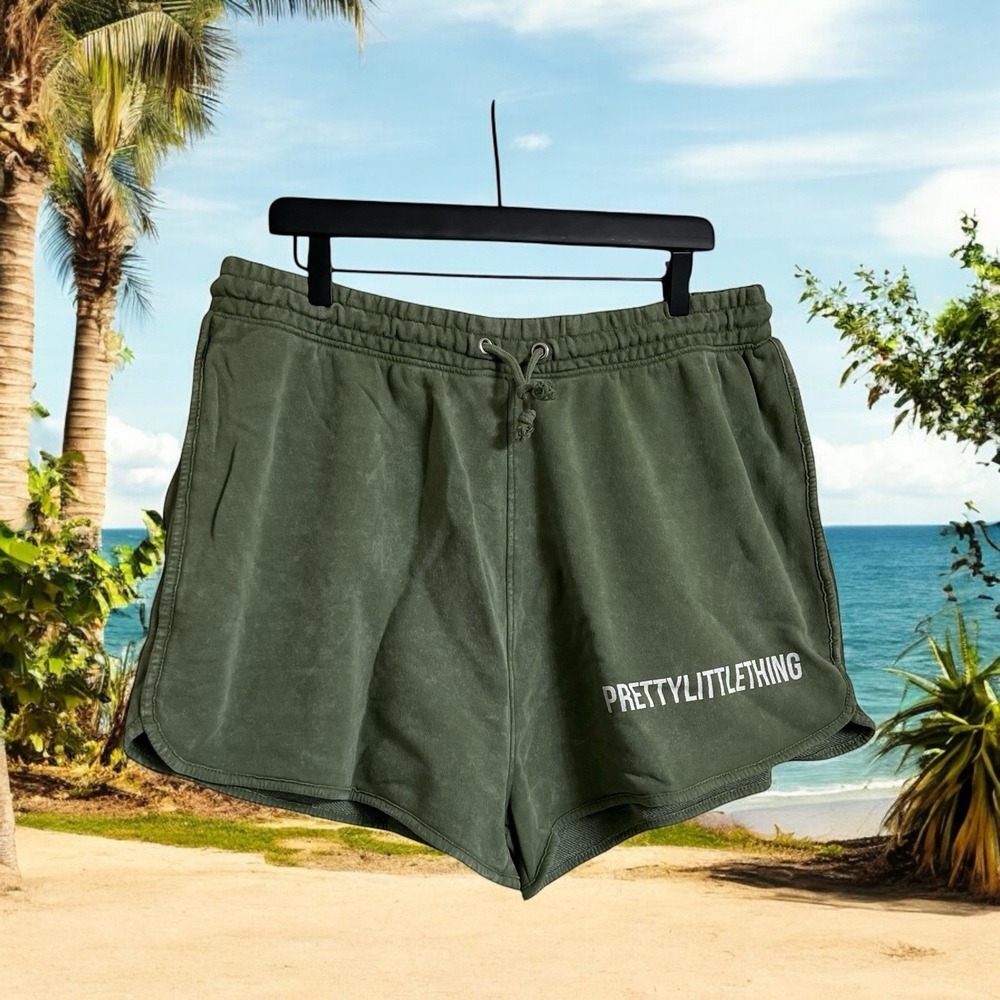 PrettyLittleThing Size XL High Waisted Runner Shorts Khaki Wash Womens